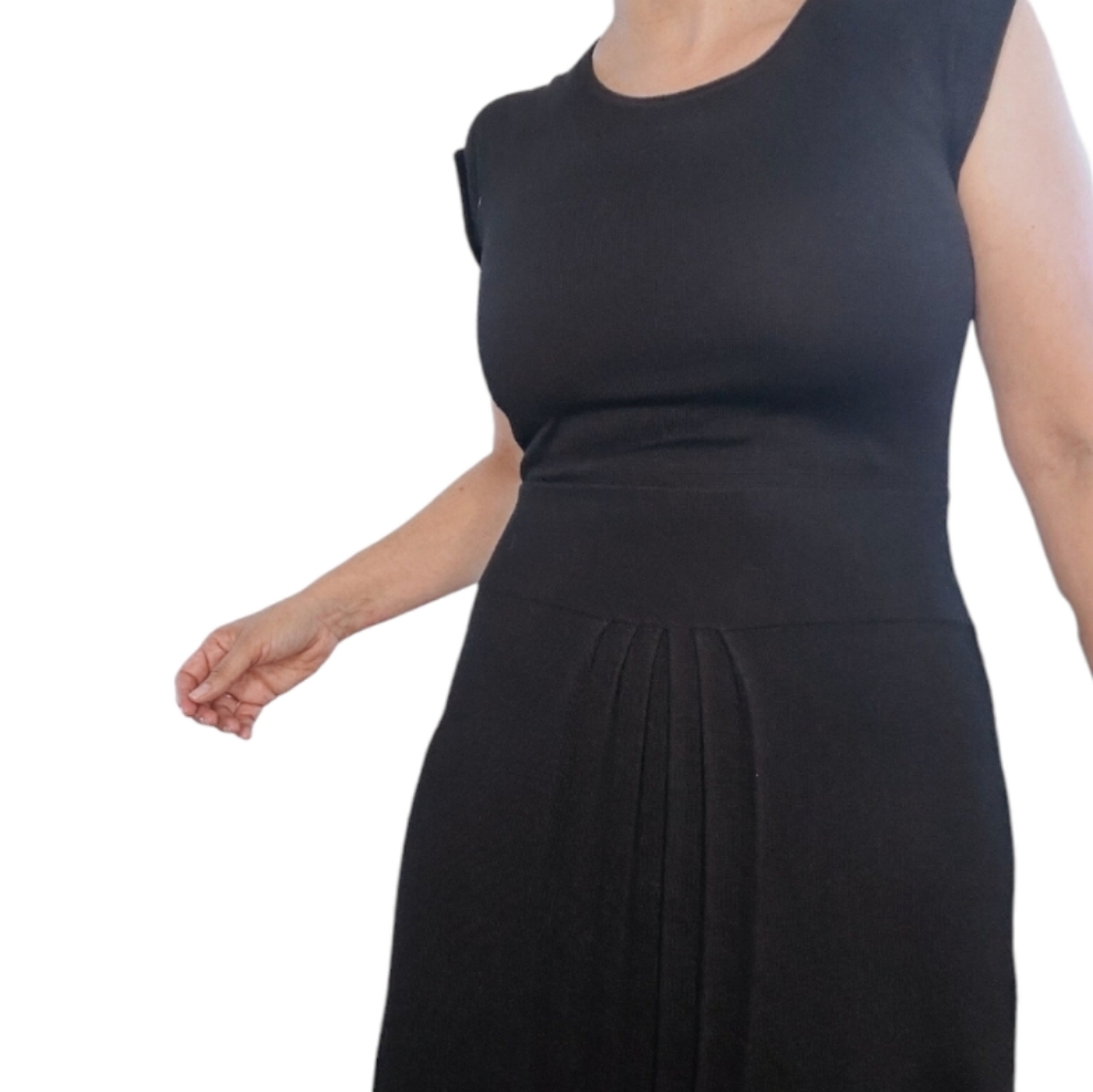 Calvin Klein Merino Wool Acrylic Pleated Front Brown Knit Midi Sheath Dress S
